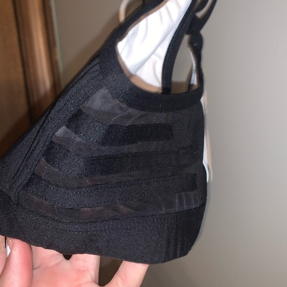 VS PINK Marble/Gold Sports Bra - Picture 3 of 5